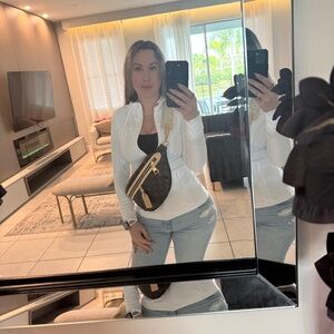 Meet your Posher, Bryana